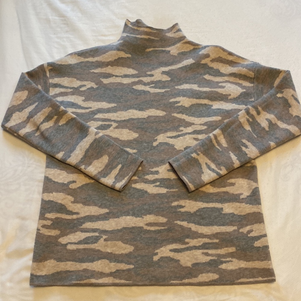 Tahari , Faded browns, Cano patterned, Size M